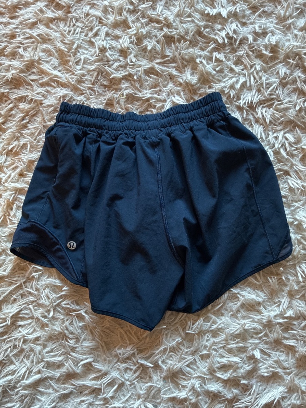 Lululemon Hotty Hot Shorts Navy Blue Size 4 - Picture 3 of 3